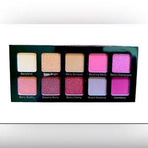 Violet Voss Berries N Cream Dreams Eyeshadow Palette